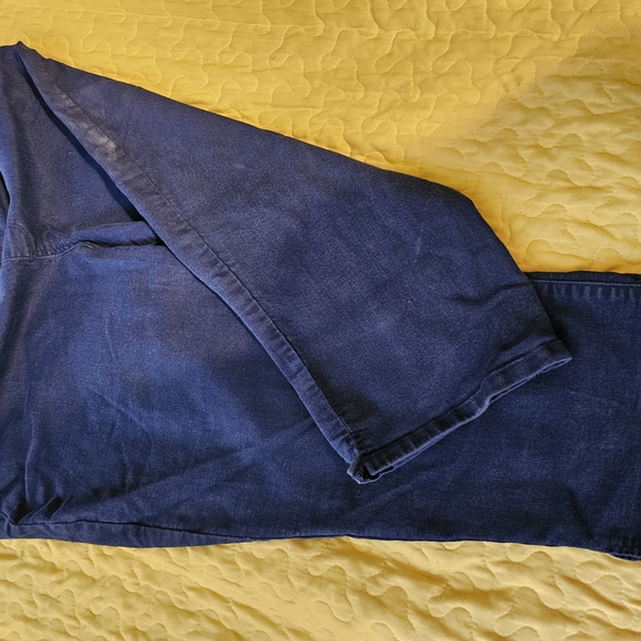 Ruby Rd. Aqua Capri's - Picture 8 of 8